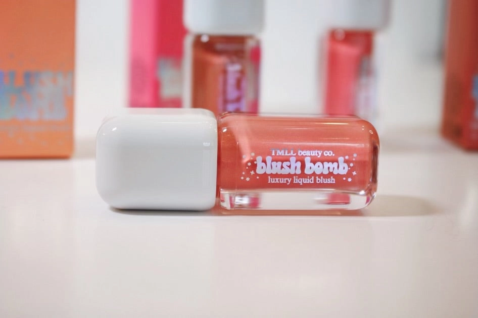 Blush Bom Liquid Blush