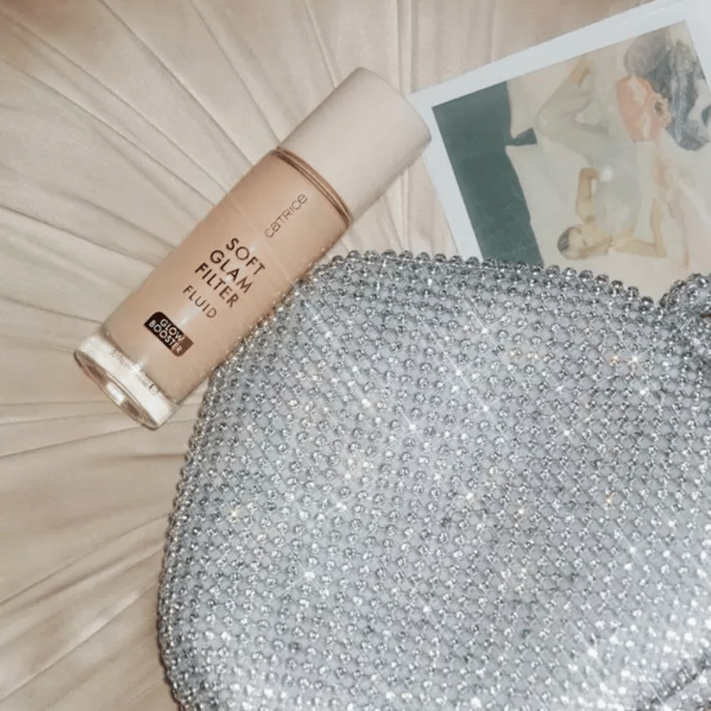 Catrice Soft Glam Filter Fluid - 30ml / 010 Fair-Light