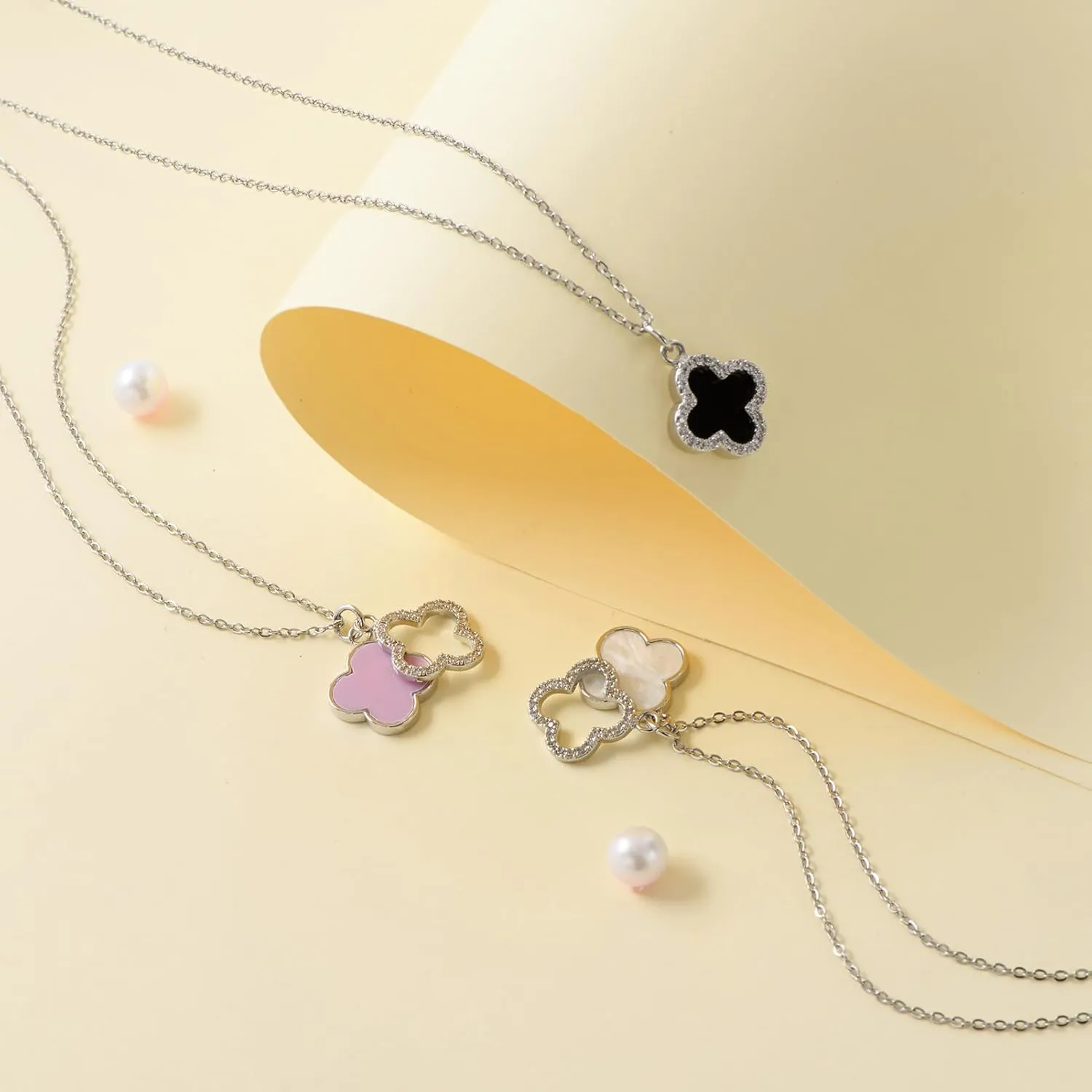 Clover Necklace For Women 14K Gold Plated/Silver Dainty Lucky Clover Pendent Necklace Trendy Four Leaf Clover Necklace Cute Simple Women's Jewelry Gift