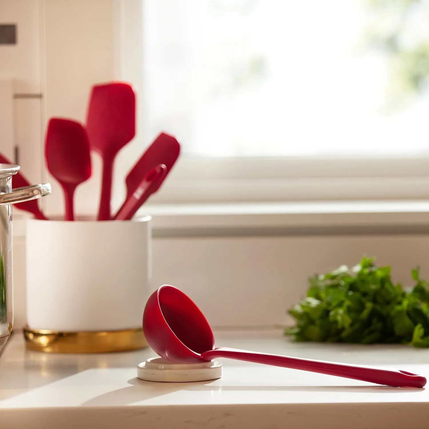 DI ORO Silicone Ladle – Soup Ladle for Cooking & Serving Heat-Resistant - Large Kitchen Soup Ladle Nonstick Cookware Safe - Soup Serving Spoon with Wide Bowl - Silicone Utensil Dishwasher Safe (Red)