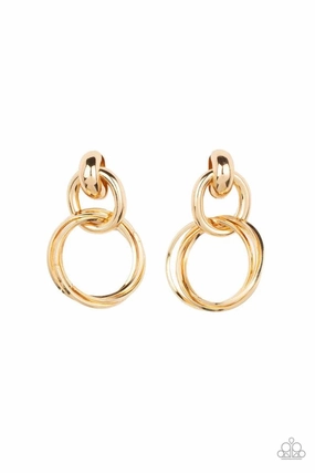 Dynamically Linked Gold Earring