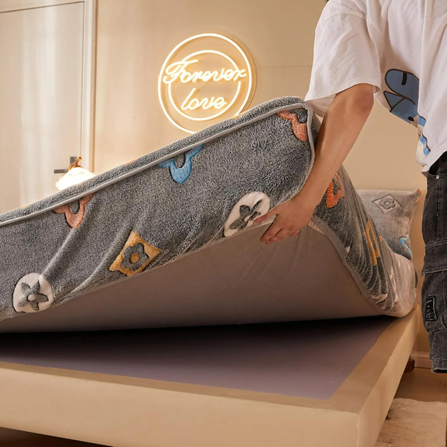 Flannel Mattress Protector for Cal King Queen Full Twin Size, Cartoon Warm Mattress Covers Soft Bed Cover Fitted Daybed Cover for Kid Room (B,Twin (90x200cm))