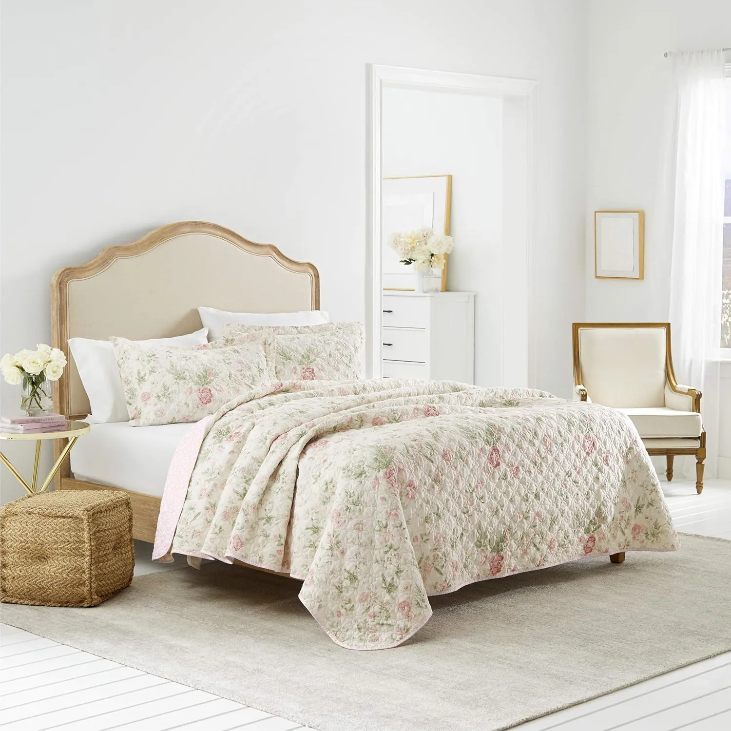 Laura Ashley - King Quilt Set, Reversible Cotton Bedding with Matching Shams, Lightweight Home Decor for All Seasons (Breezy Floral Pink/Green, King)