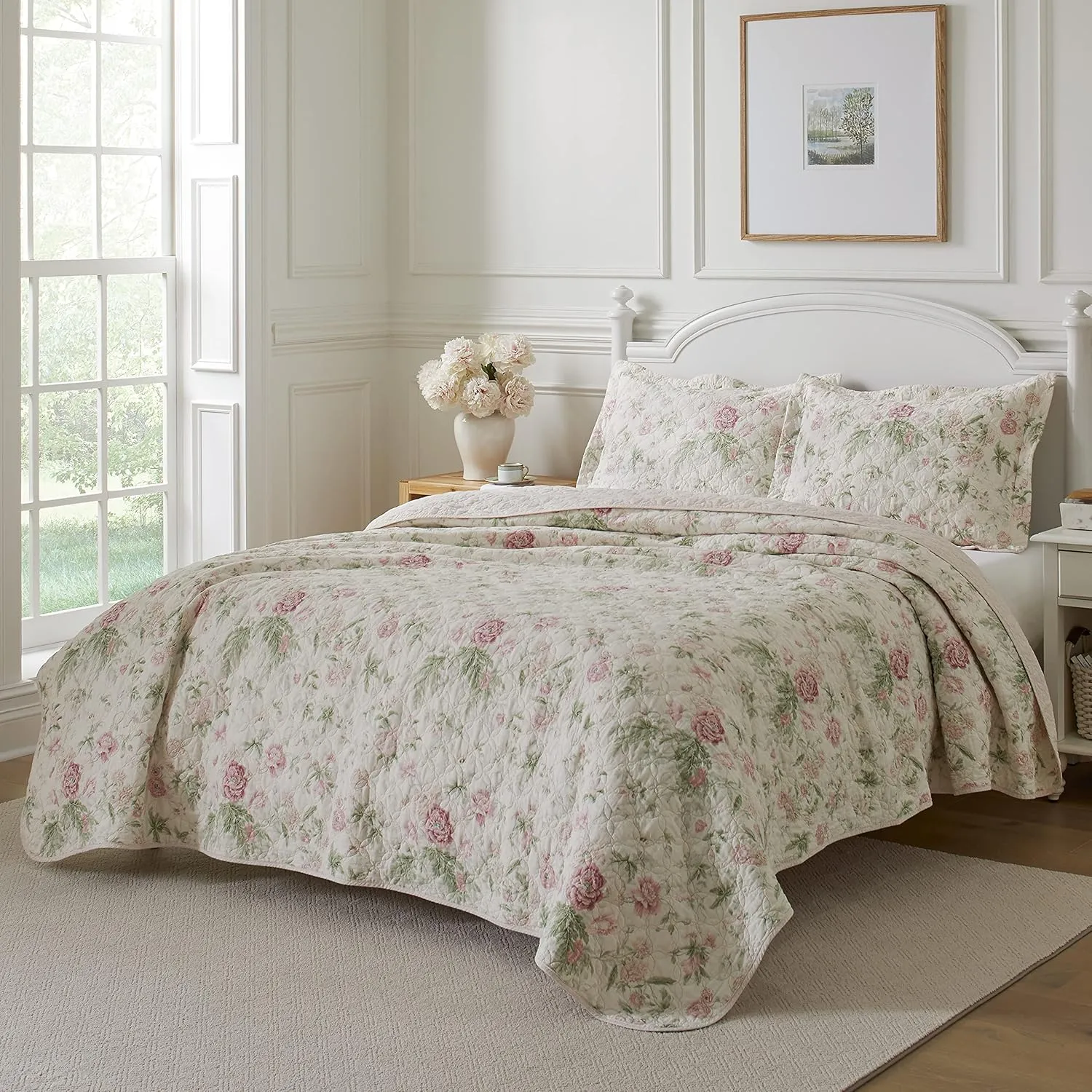 Laura Ashley - King Quilt Set, Reversible Cotton Bedding with Matching Shams, Lightweight Home Decor for All Seasons (Breezy Floral Pink/Green, King)