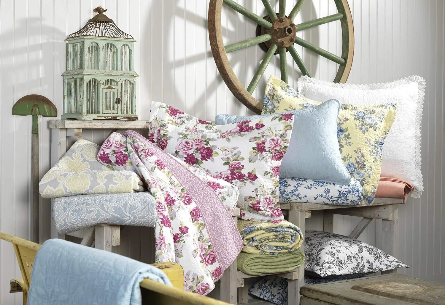 Laura Ashley - King Quilt Set, Reversible Cotton Bedding with Matching Shams, Lightweight Home Decor for All Seasons (Breezy Floral Pink/Green, King)