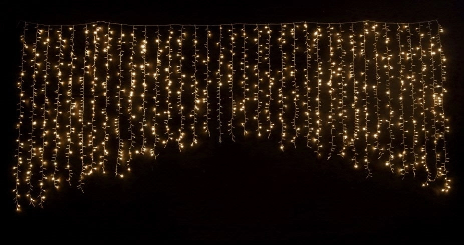 LED Cluster Curtain Glistening Gold 100% Twinkle [UBL] XL0000306