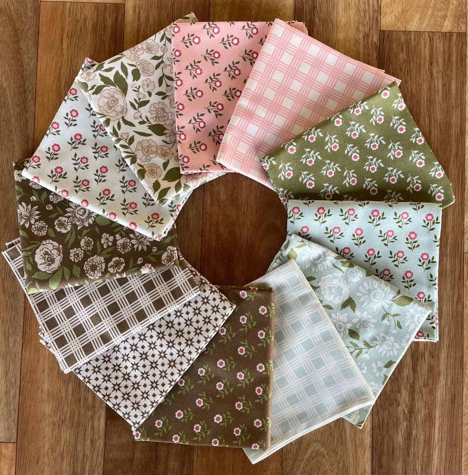 Lovestruck Fat Quarter Bundle by Lella Boutique for Moda Fabrics