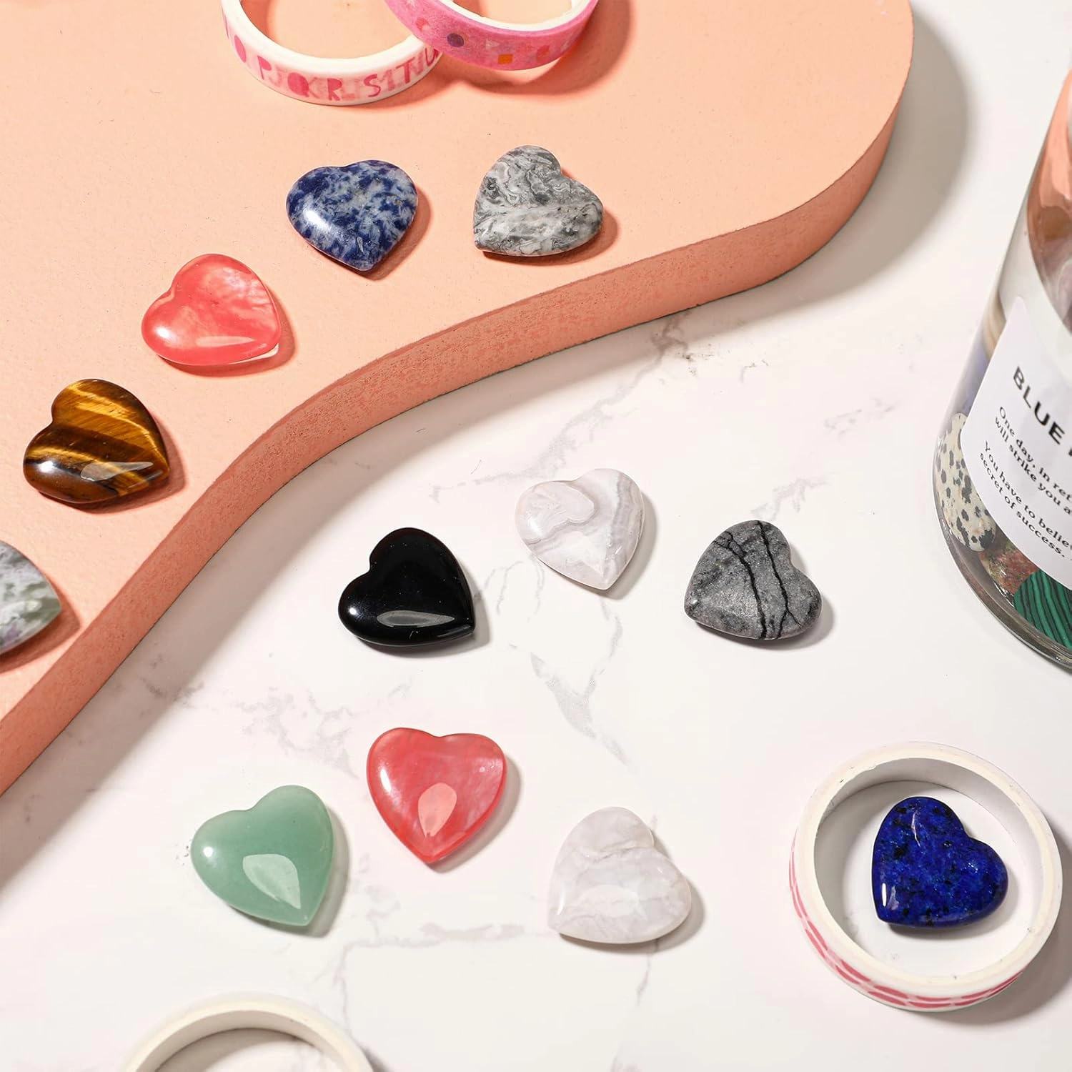 Nuenen 40 Pcs 0.8 Inch Heart Stone Bulk Mother Gifts Employee Appreciation Gifts Heart Shaped Rock Worry Stone Tiny Trinkets Healing Crystal Gemstone Love Carved Rock Mom Women