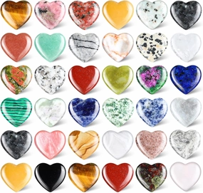 Nuenen 40 Pcs 0.8 Inch Heart Stone Bulk Mother Gifts Employee Appreciation Gifts Heart Shaped Rock Worry Stone Tiny Trinkets Healing Crystal Gemstone Love Carved Rock Mom Women