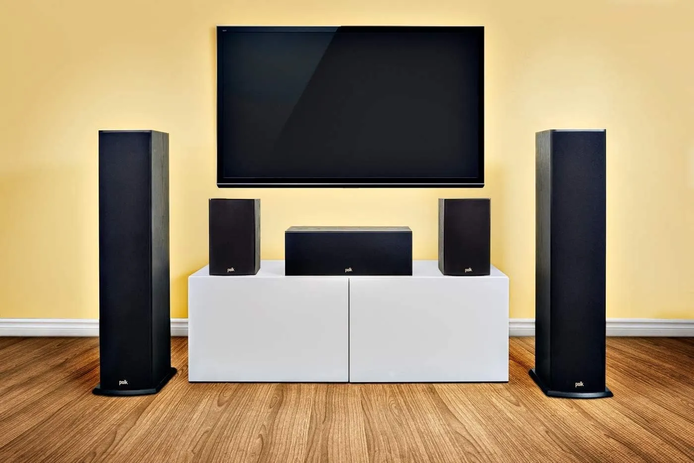 Polk Audio T15 Home Theater and Stereo Bookshelf Speakers – Deep Bass Response, Dolby and DTS Surround, Wall-Mountable, Pair, Black