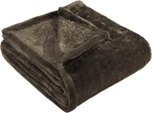 Superior Classic Solid Fleece Blanket, Thick, Cozy, Warm Blankets, Velvety Soft Plush Bedding and Sofa Throw, Cute Bedroom Decor, Fuzzy Cover, Medium Weight Comfort Essentials, Twin, Chocolate