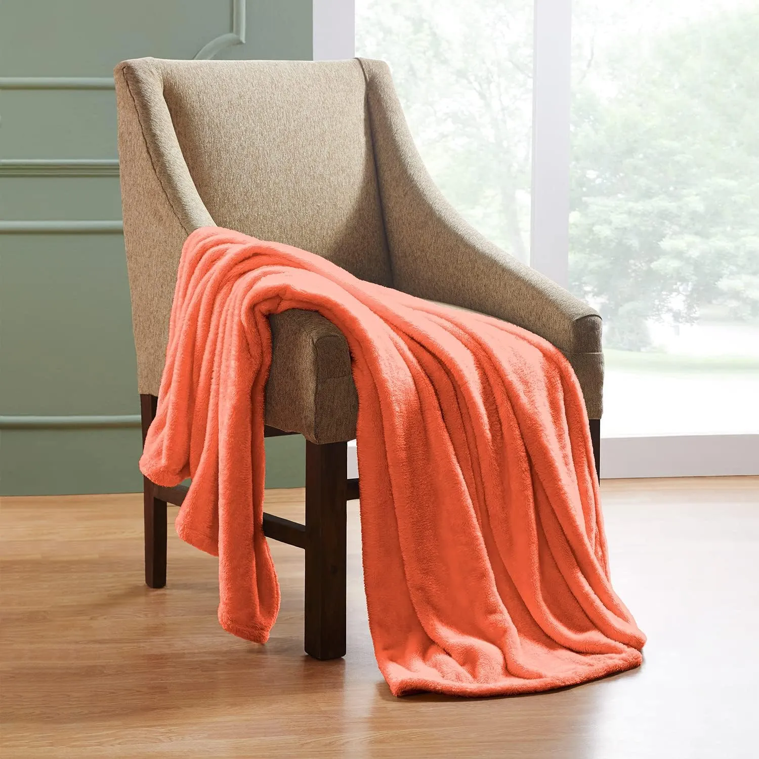 Superior Classic Solid Fleece Blanket, Thick, Cozy, Warm Blankets, Velvety Soft Plush Bedding and Sofa Throw, Cute Bedroom Decor, Fuzzy Cover, Medium Weight Comfort Essentials, Twin, Coral