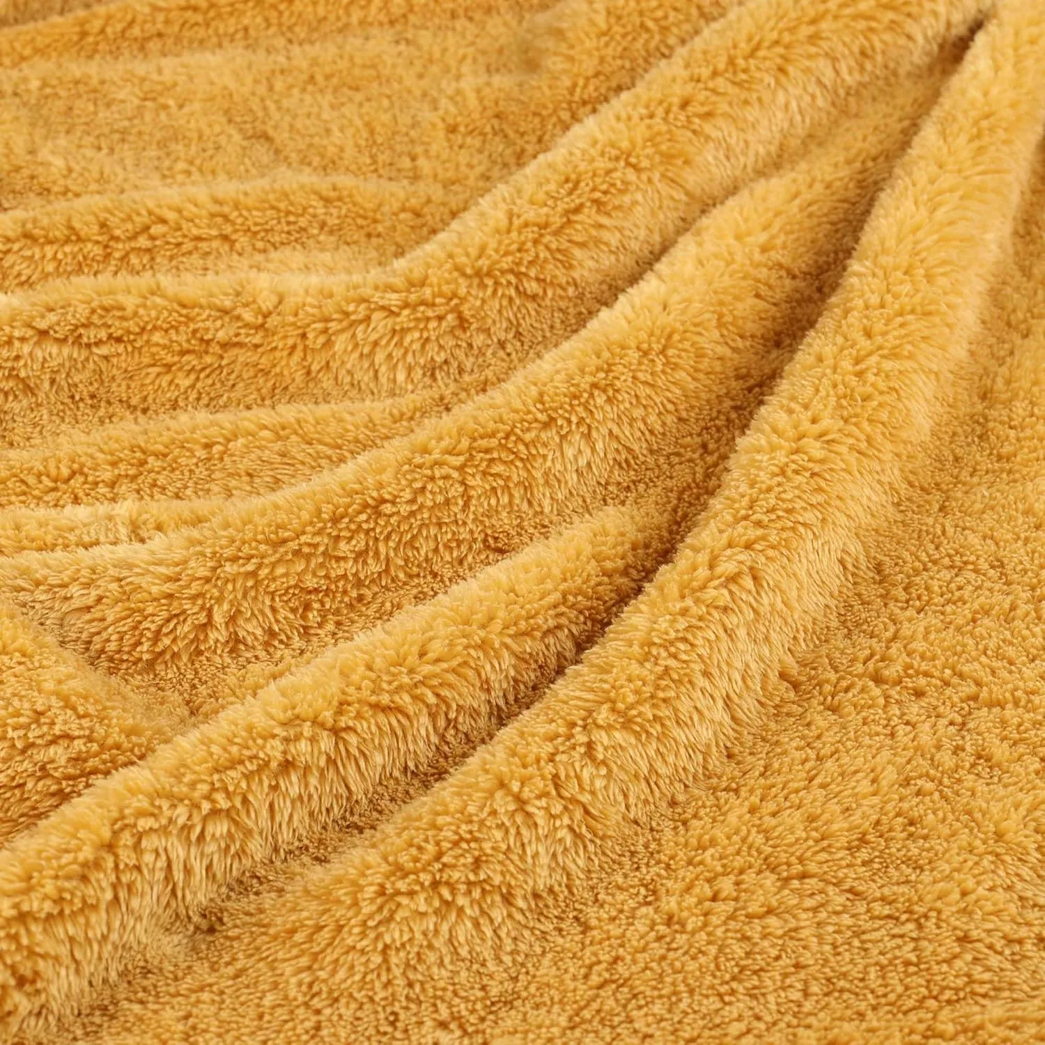 Superior Classic Solid Fleece Blanket, Thick, Cozy, Warm Blankets, Velvety Soft Plush Bedding and Sofa Throw, Cute Bedroom Decor, Fuzzy Cover, Medium Weight Comfort Essentials, Twin, Gold