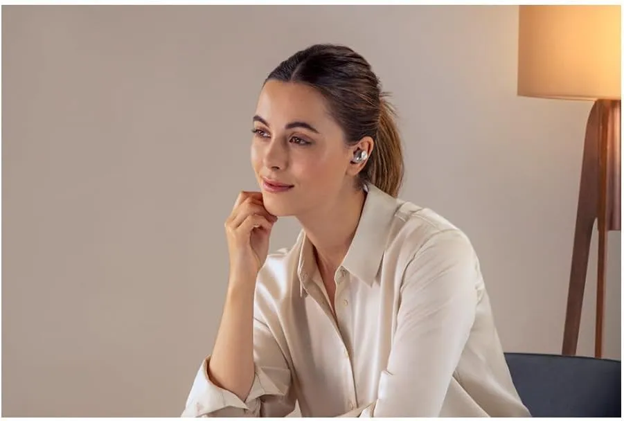 Technics True Wireless Multipoint Bluetooth Earbuds with Microphone, HiFi, Clear Calls, Long Battery Life, Lightweight Comfort Fit, Alexa Built in, EAH-AZ40-S (Silver)