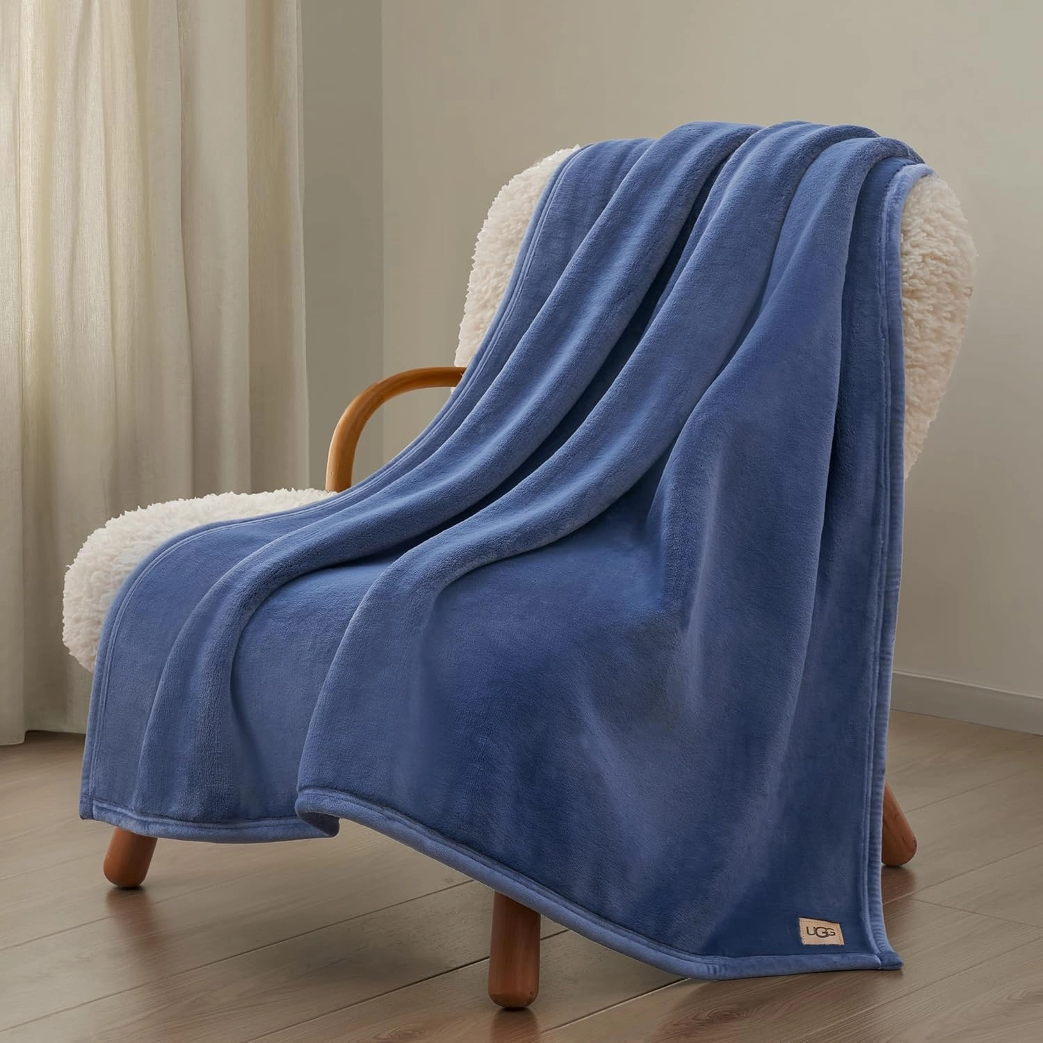 UGG Coco Plush Throw Blanket – Cozy Soft Fleece Blanket for Couch, Bed or Chair, Housewarming Gift for Women, Bedroom or Living Room Decor, Lightweight & Hypoallergenic, 50" x 70" Blue (Dart)