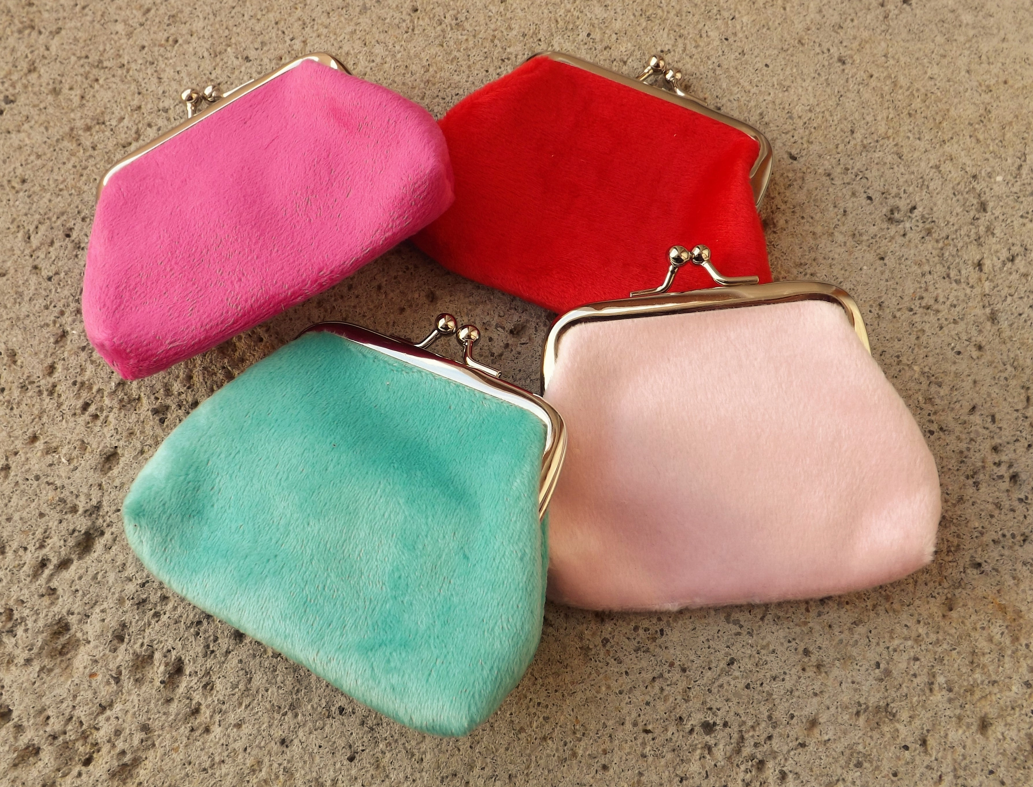 Velvety Vintage Style Coin Purse